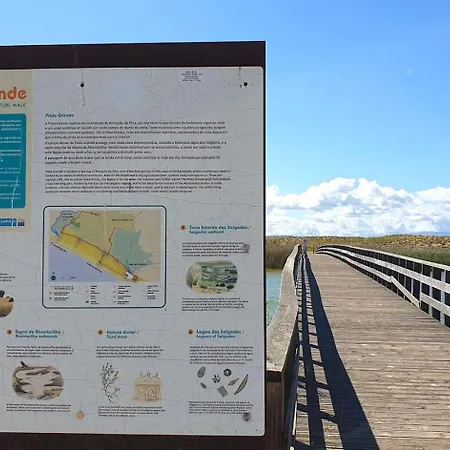 Casa Dos Salgados * גיאה