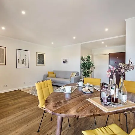 Casa Dos Salgados 吉亚