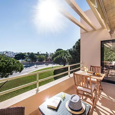Casa Dos Salgados Apartmán Guia (Faro)