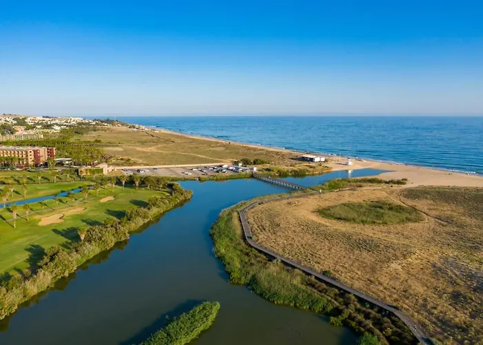 Casa Dos Salgados ギーア